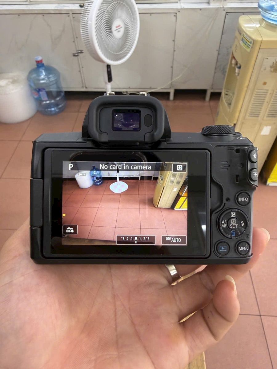 Main image 7