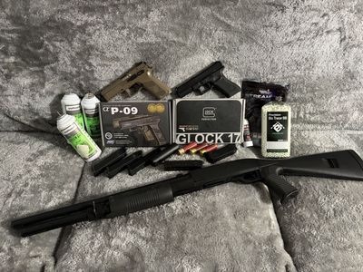 Airsoft Guns with BBs and Accessories