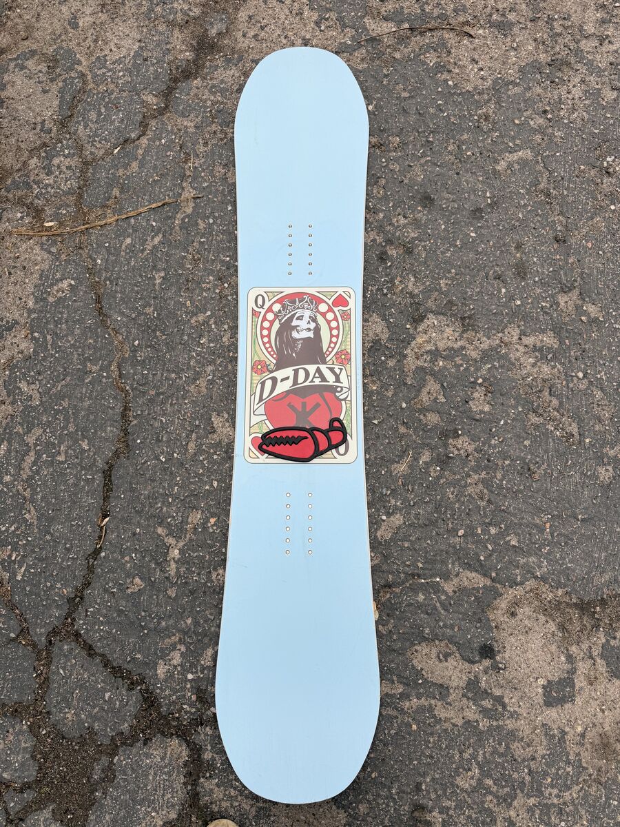 D-Day Women's/Youth Snowboard 141cm