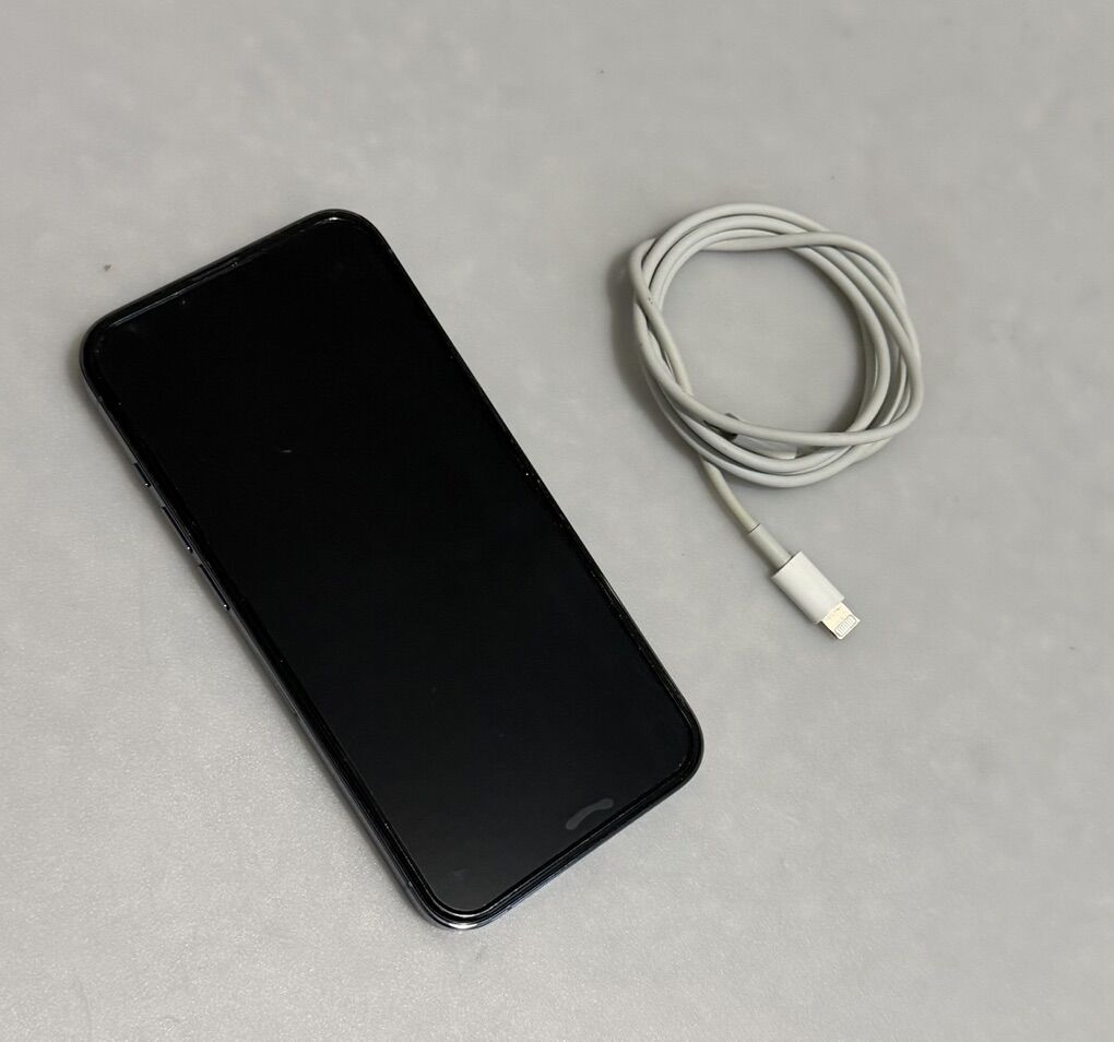 iPhone 13 Pro Sierra Blue 128GB Unlocked MLTT3LL/A