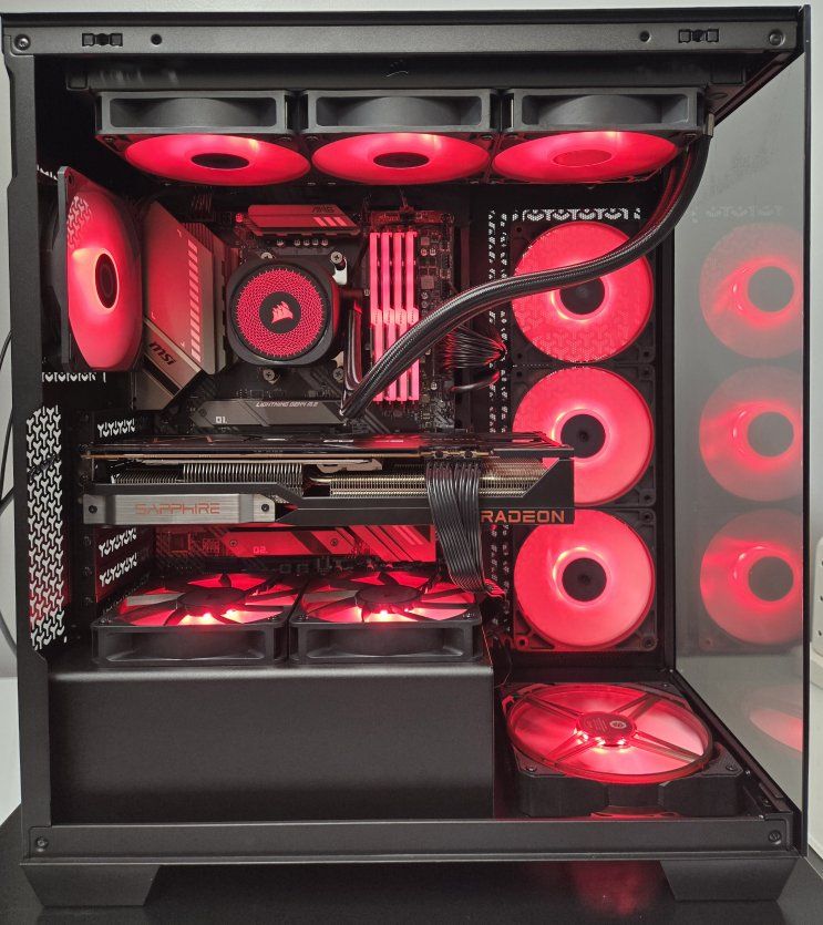 Ultimate "Team Red" 1440p/4K AMD Gaming PC - Ryzen 9 / RX 6800 XT 16GB / 32GB RAM / New Case & AIO / Fully Customizable ARGB
