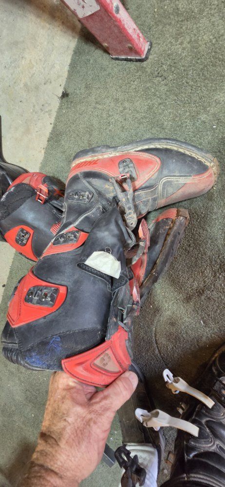 Thor Motocross Dirt Bike Riding Boots Red Black