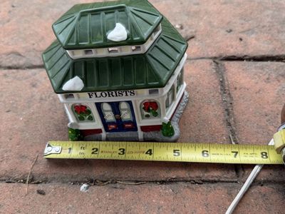 Ceramic Christmas Village Florists Shop Holiday Decor Lighted Building