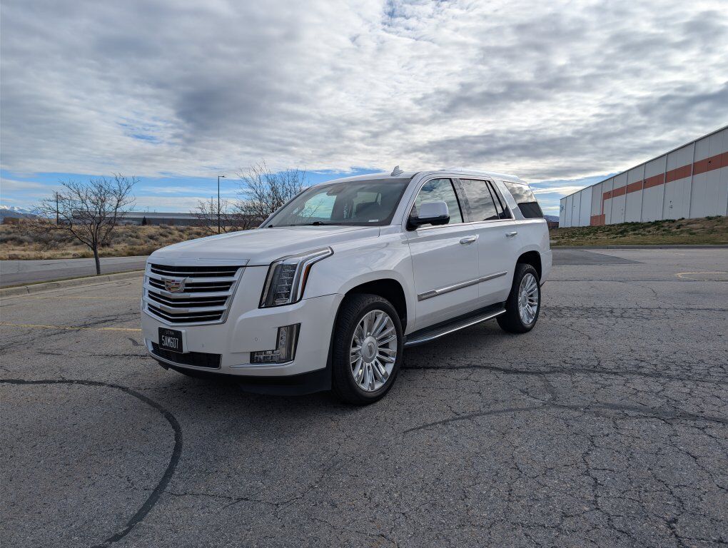 2016 Cadillac Escalade Platinum Edition