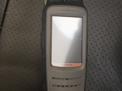 Garmin Rino 650