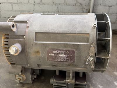 Pacific Scientific 28V DC 400 Amp Generator / Alternator - Heavy Duty Military/Industrial Unit