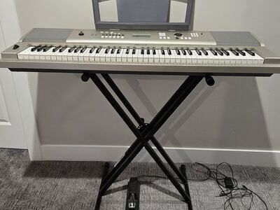 Yamaha Digital Grand Piano YPG-235
