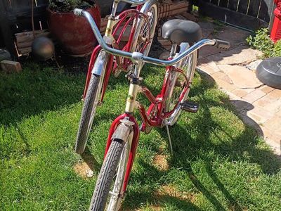 His hers beach bikes