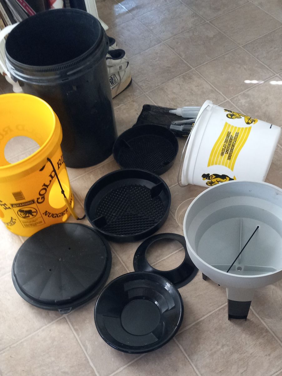Gold Rush Nugget Bucket Kit