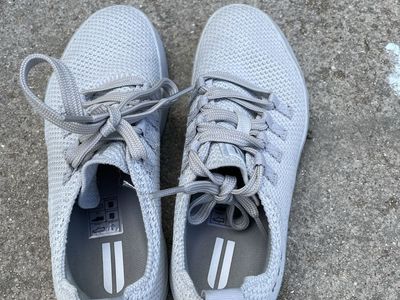 No Bull weight lifting shoes size 7.5 women’s