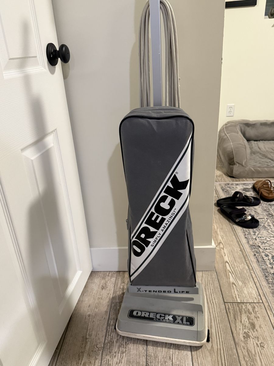 Oreck XL Classic Upright Vacuum Cleaner - Gray/White