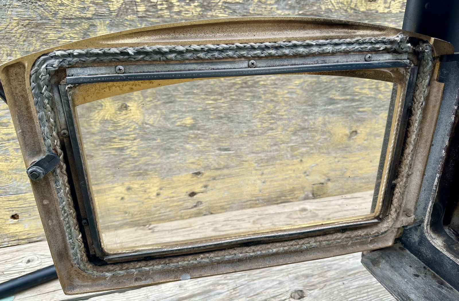 Main image 2