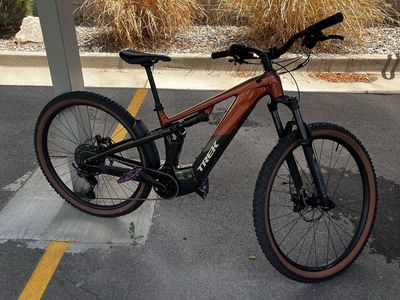 Trek Powerfly 2025 Small Full Suspension Aluminum Trail Mountain E-Bike 29" Wheels