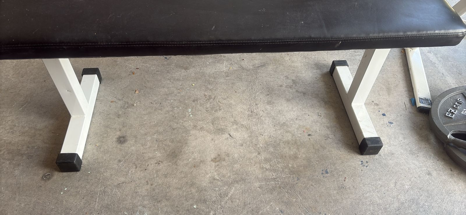 Weight bench