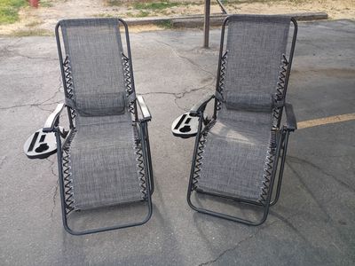 Set of 2 Folding Zero Gravity Reclining Lounge Chairs with Cup Holder Trays & Headrests