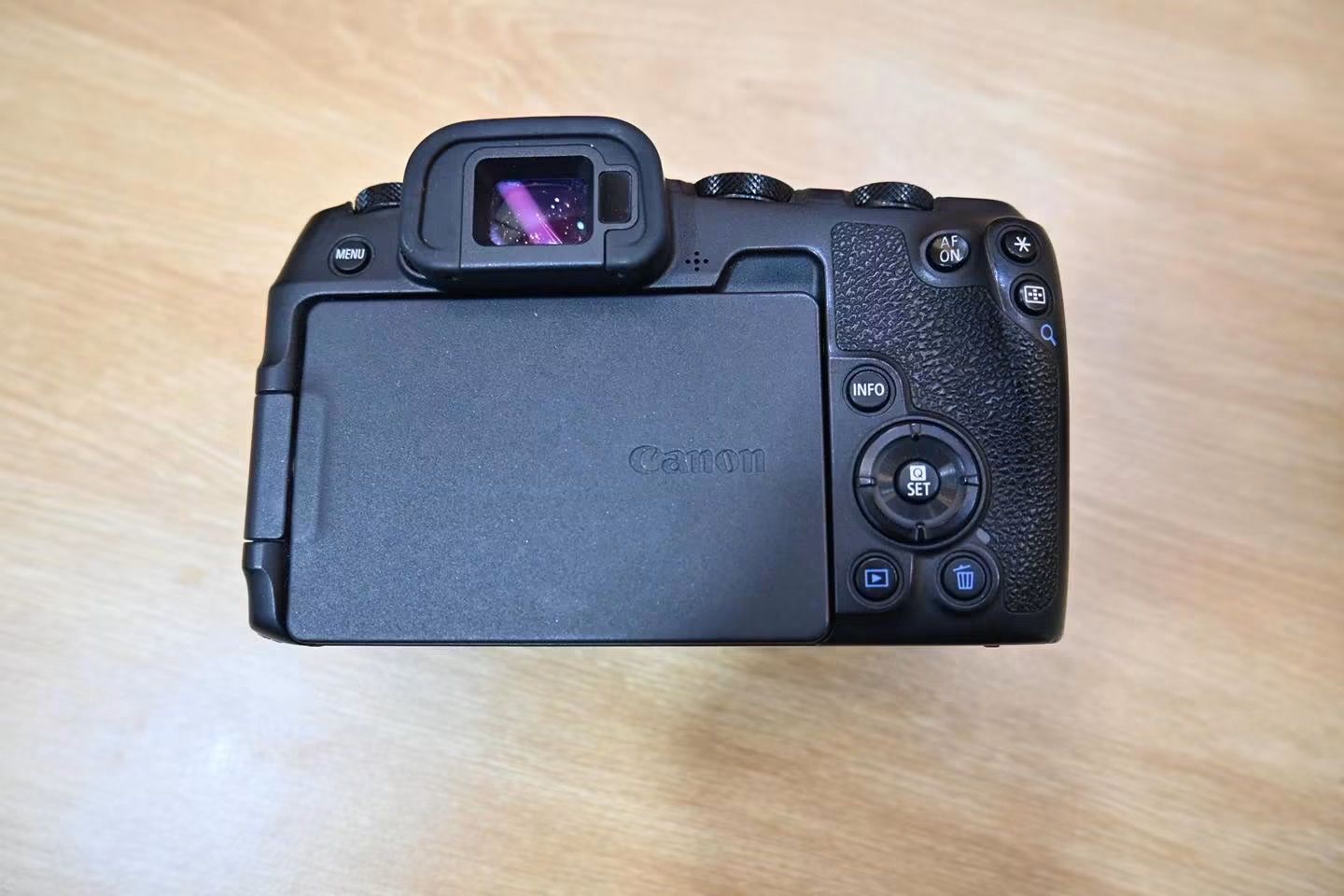 Canon RP 