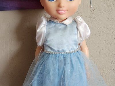 Disney Princess Cinderella Doll Blonde Hair Blue Dress 14" - Good Condition
