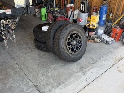 Toyota Tacoma 245/75R16 used rims/new tries , Toyota Tacoma