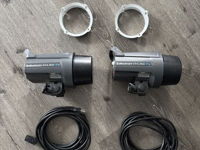 Elinchrom D-Lite 4 it Bundle - 2 Light Units