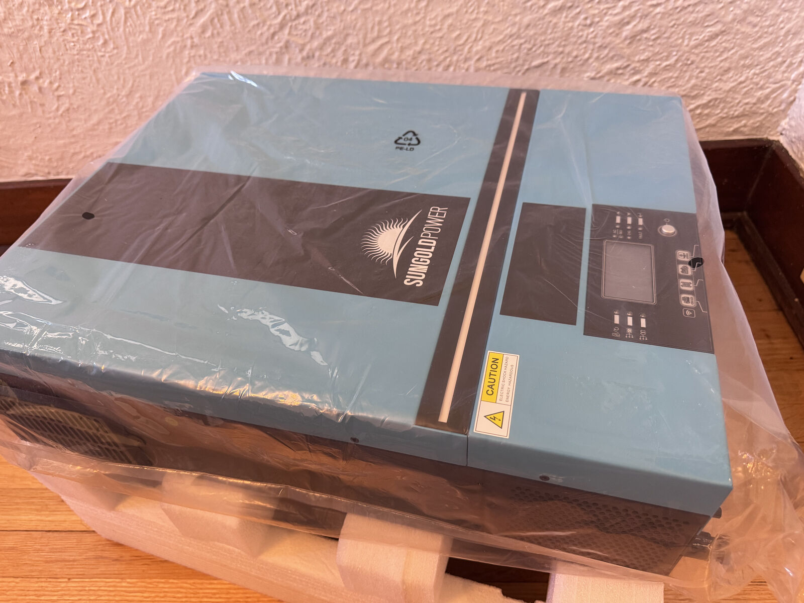 BLUEPOWER SOLAR INVERTER SP6548 NEW