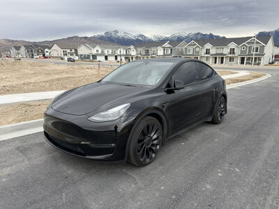 2023 Tesla Model Y Performance