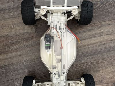 Tamiya Dark Impact White Special Edition