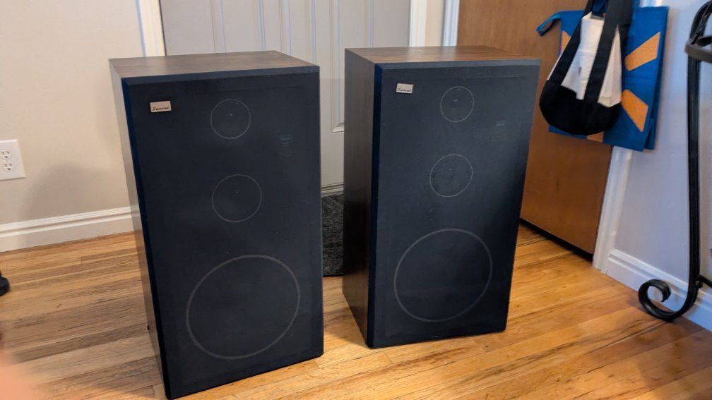 Sansui speakers DA S755
