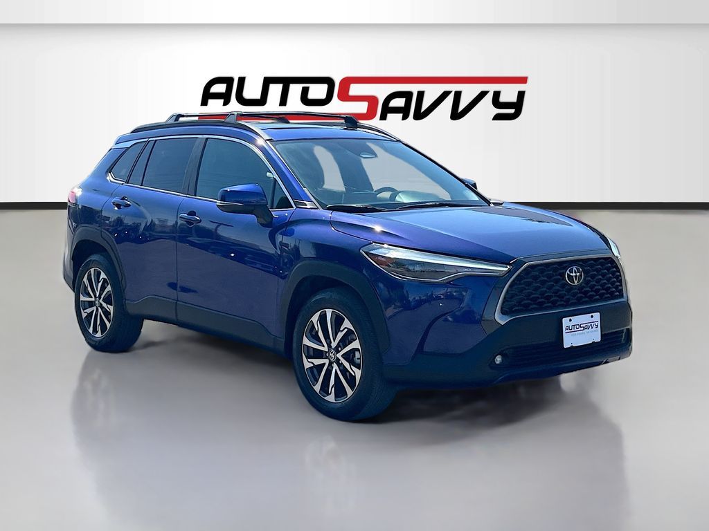 2023 Toyota Corolla Cross XLE