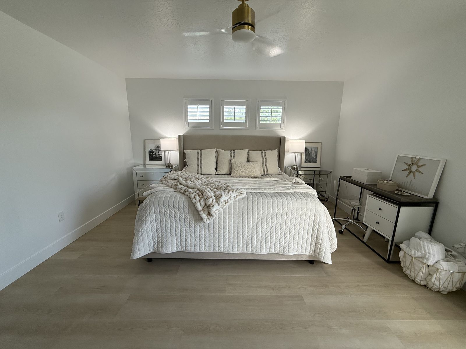 FOR RENT: Private Owner's Suite (Huge Bdrm, Bathroom, Walk in Closet) Furnished .$1400/mo (util included)