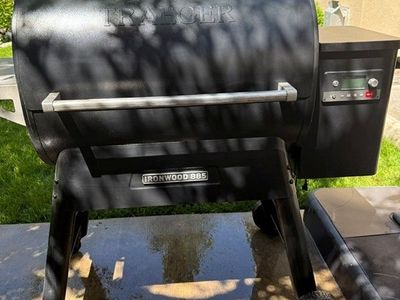 Traeger Ironwood 885 Grill
