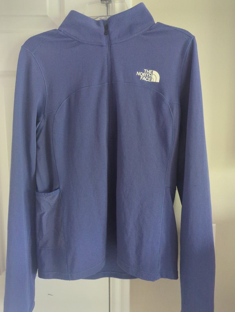 Women's large The North Face long sleeve 1/4 zip moisture wick shirt