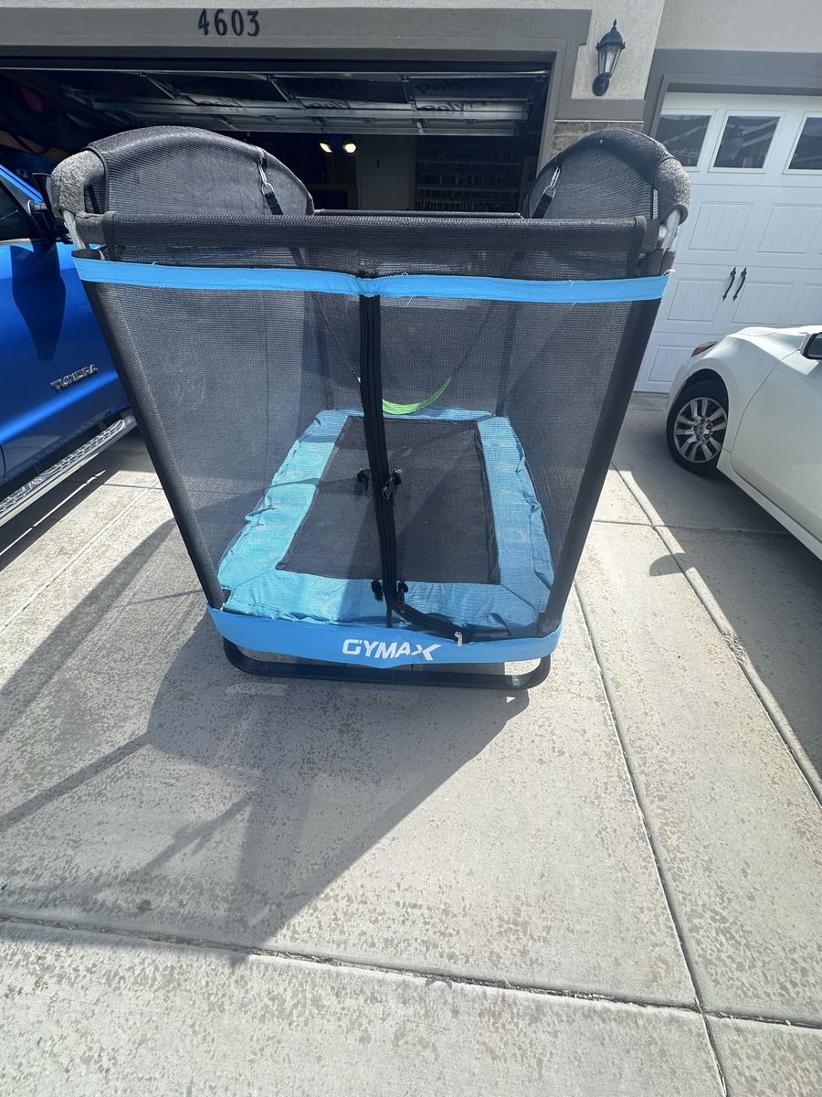 Kids Trampoline with Safety Net – 75” x 49”