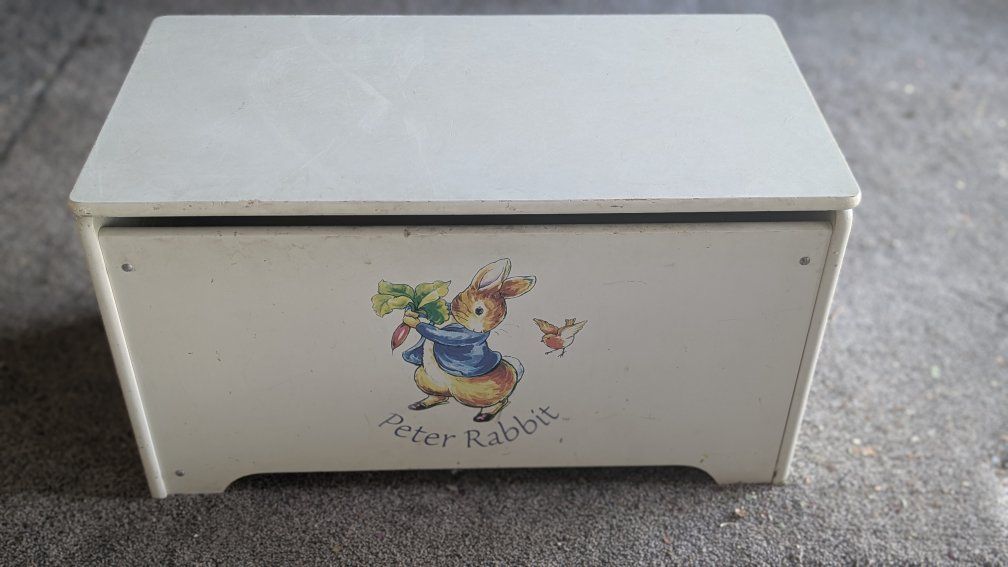 Peter Rabbit Toy Box