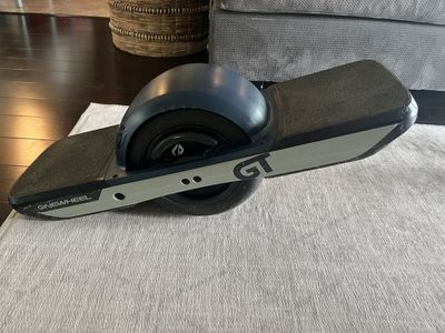 Onewheel GT Electric Board - with only 278 miles.