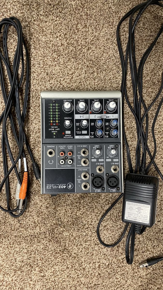 Mackie Mixer
