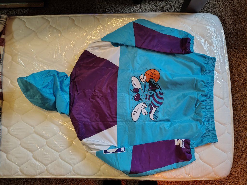 Charlotte Hornets windbreaker throwback