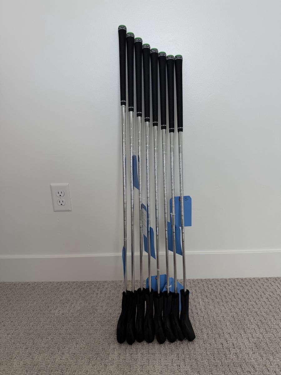 Main image 6
