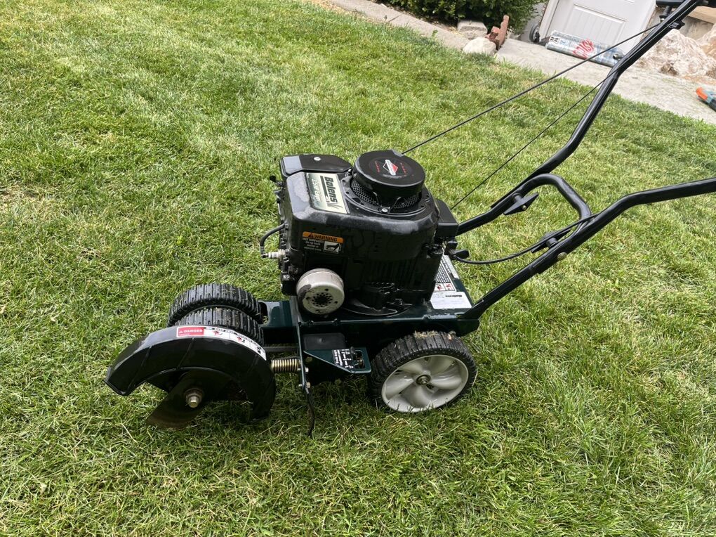 Bolens 3.5hp Lawn Edger- Runs great!!!!!
