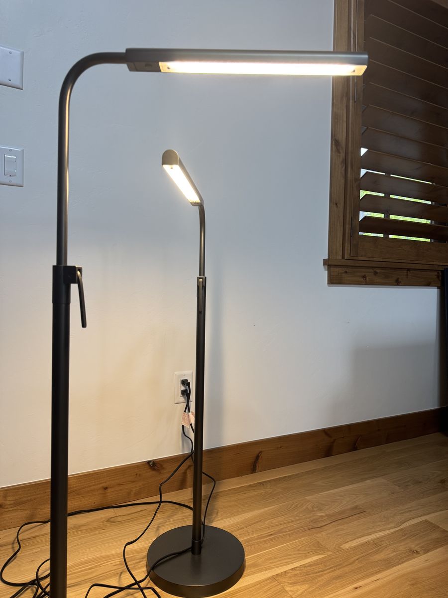 Modern dark grey LED Floor Reading Lamp (set of 2) - Adjustable Height / Minimal Design