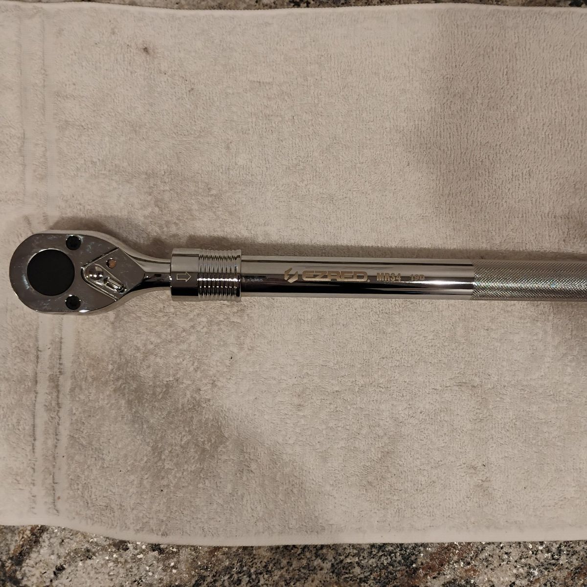 EZRED 3/4 inch Drive Extendable Monster Ratchet