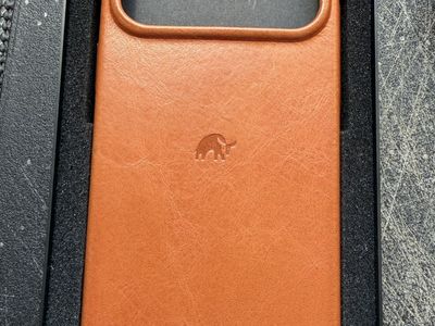 Bullstrap Leather iPhone 17 Pro Max case