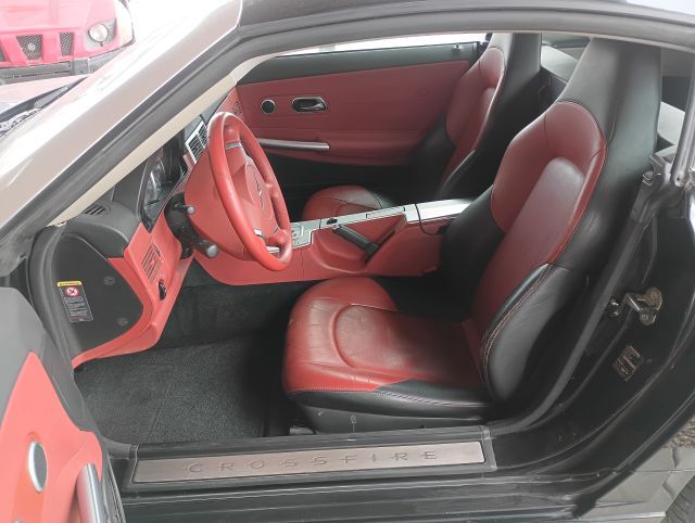 Main image 8