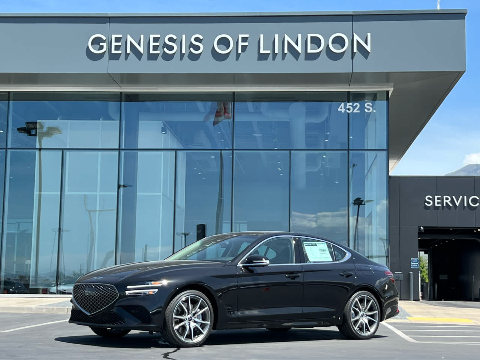 2026 Genesis G70 2.5T Prestige