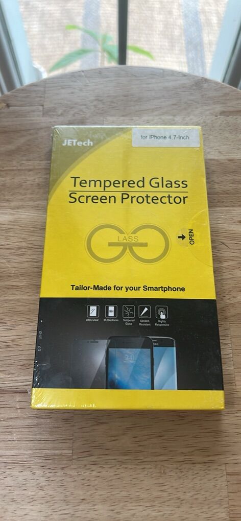 Screen Protector For iPhone SE 3/2