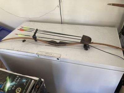 Toelke longbow 60' @55 lbs