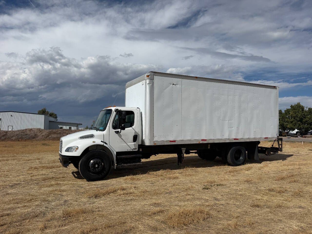 2009 Freightliner M2 106 
