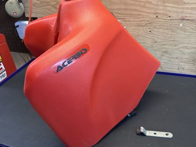 XR650L Acerbis 5.8 gallon tank