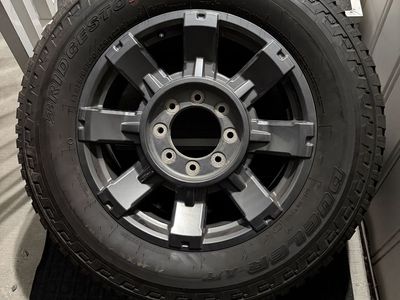 Super Duty F350 wheels and tires