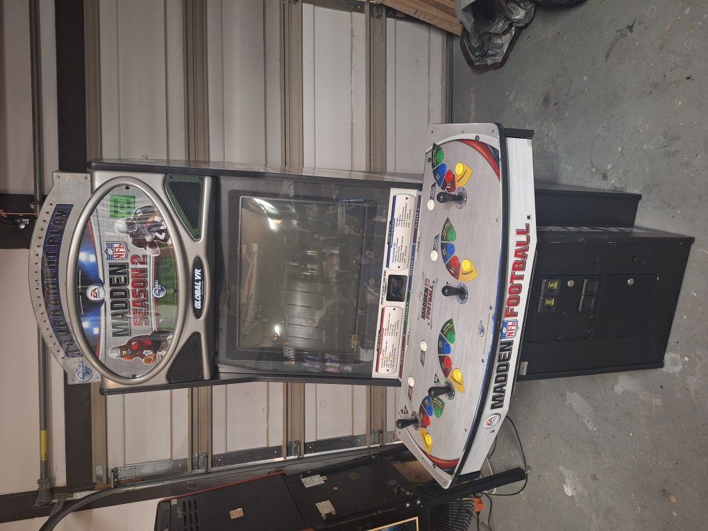 Retro coin-op madden arcade