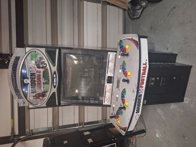 Retro coin-op madden arcade